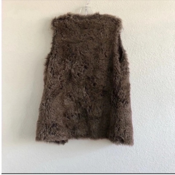 Lafayette 148 Open Front Faux Fur Collarless Vest Brown - Picture 2 of 6